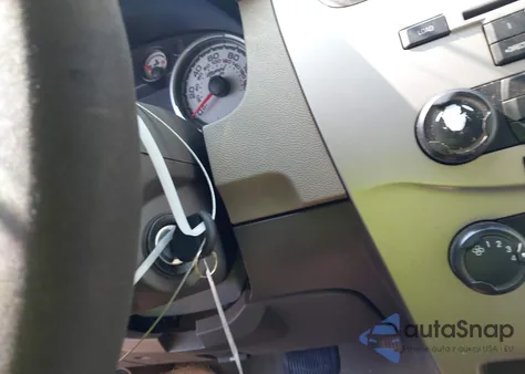 2011 Ford Focus Se z USA, uszkodzony, nr VIN 1FAHP3FN8BW196388